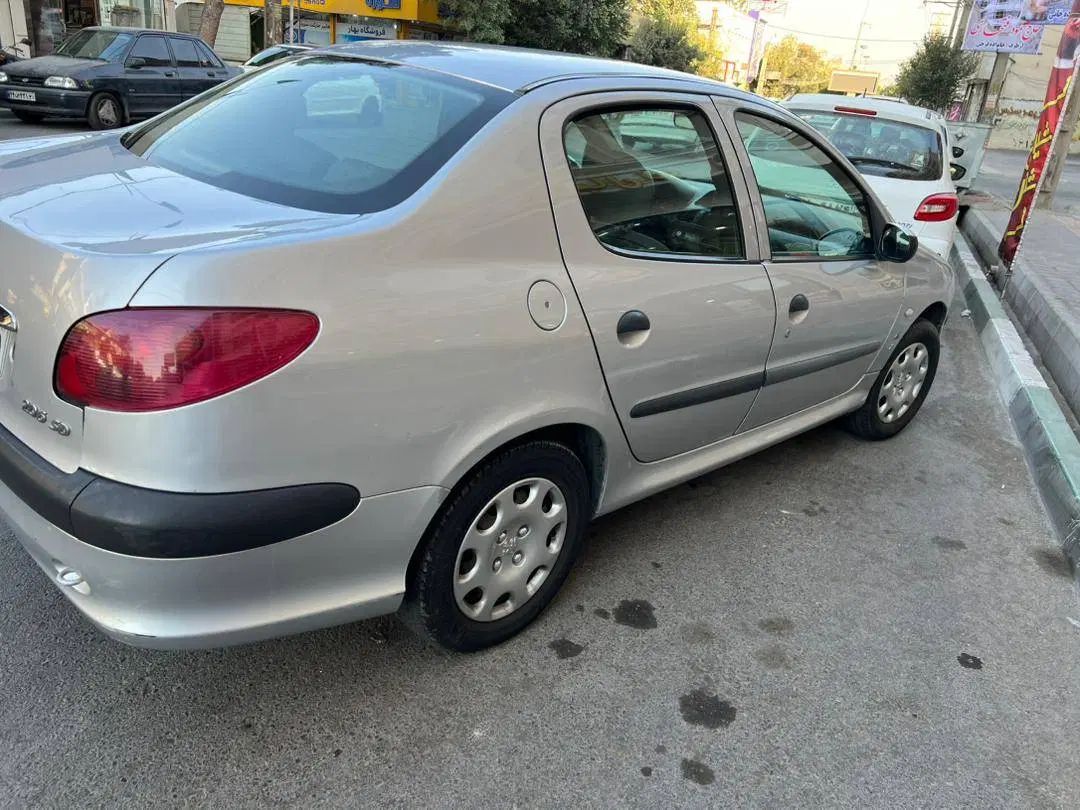 پژو ۲۰۶ صندوق دار v8 - 1388