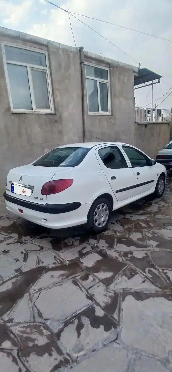 پژو ۲۰۶ صندوق دار v8 - 1395