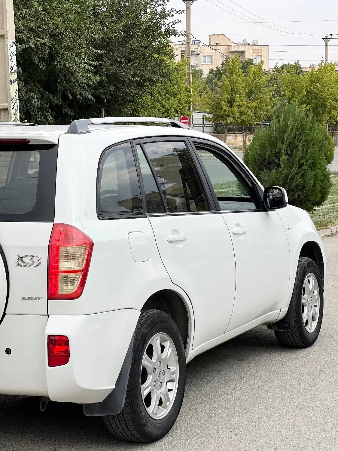 ام وی ام X33 دنده‌ای ساده - 1393