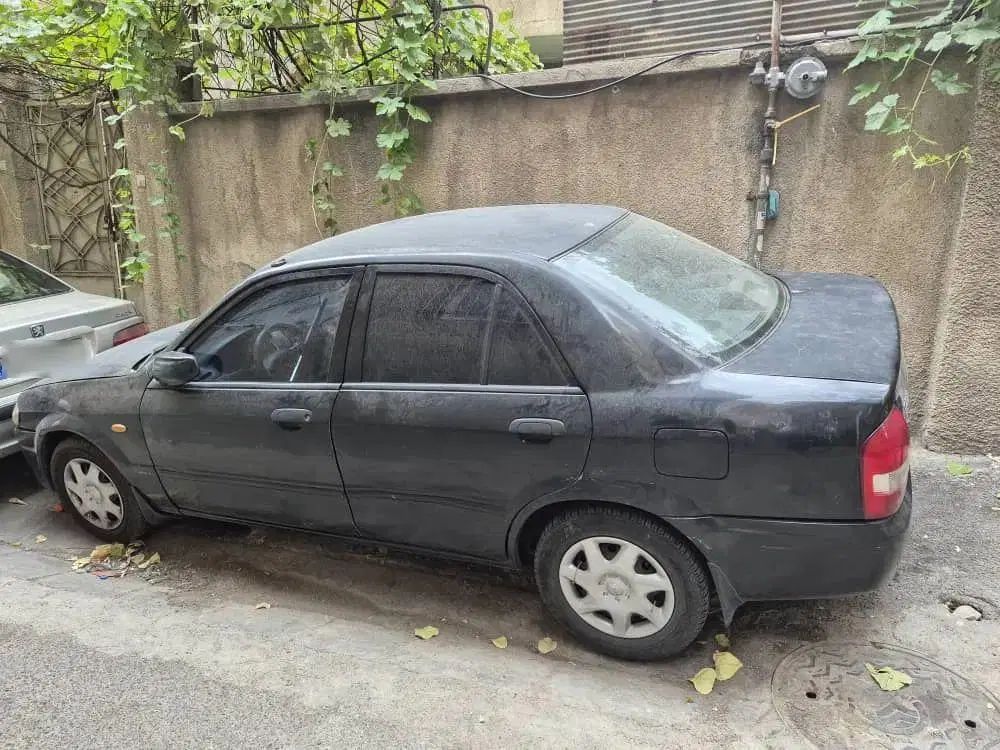 مزدا 323 دنده ای - 1382