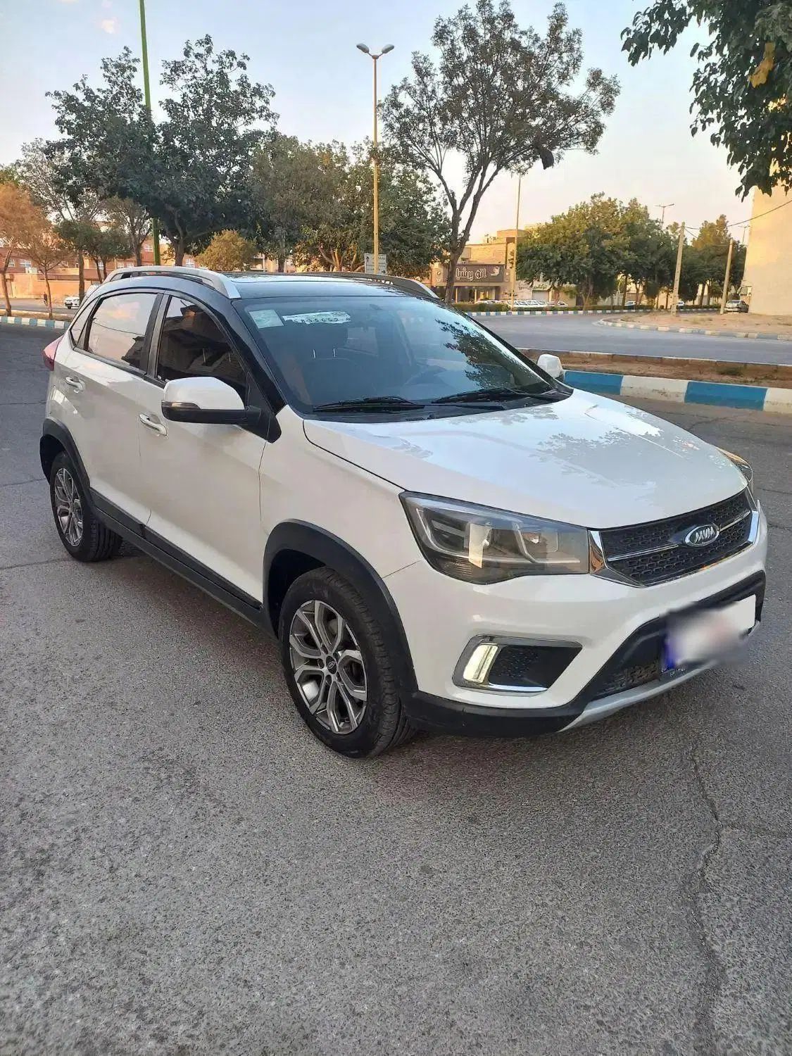 ام وی ام X22 دنده ای اسپرت اکسلنت - 1397