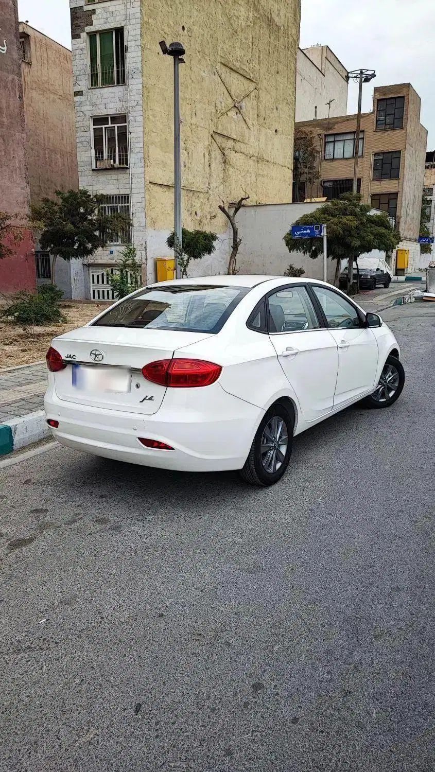 جک J4 اتوماتیک ساده - 1403
