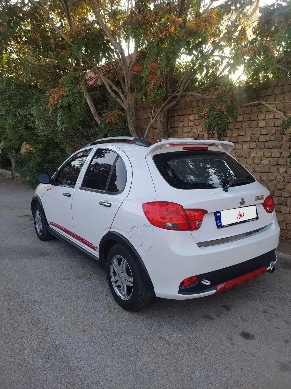 خودرو کوییک، R آگهی ann_19920331
