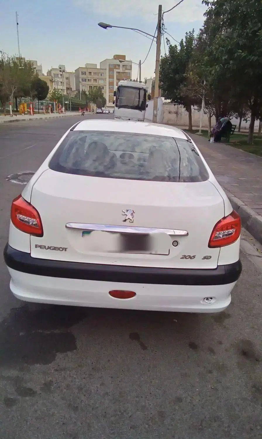 پژو ۲۰۶ صندوق دار v8 - 1393