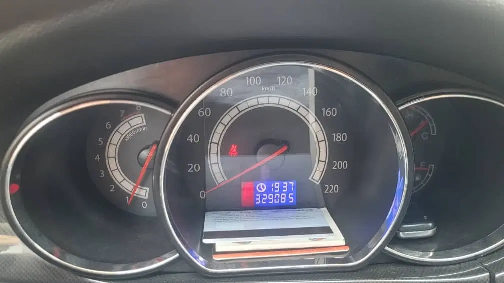 جک J5 اتوماتیک - 1393