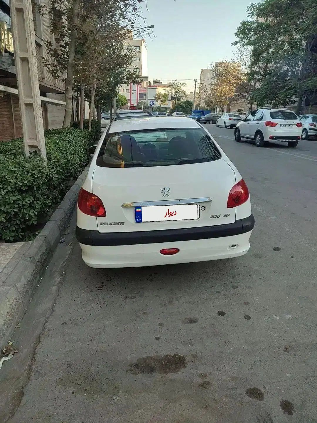 پژو ۲۰۶ صندوق دار v1 - 1390