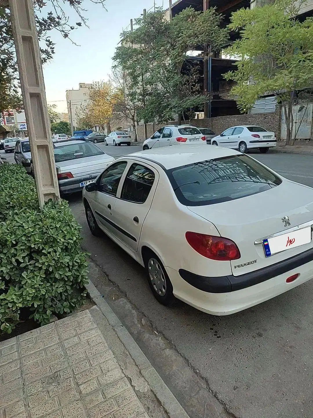 پژو ۲۰۶ صندوق دار v1 - 1390