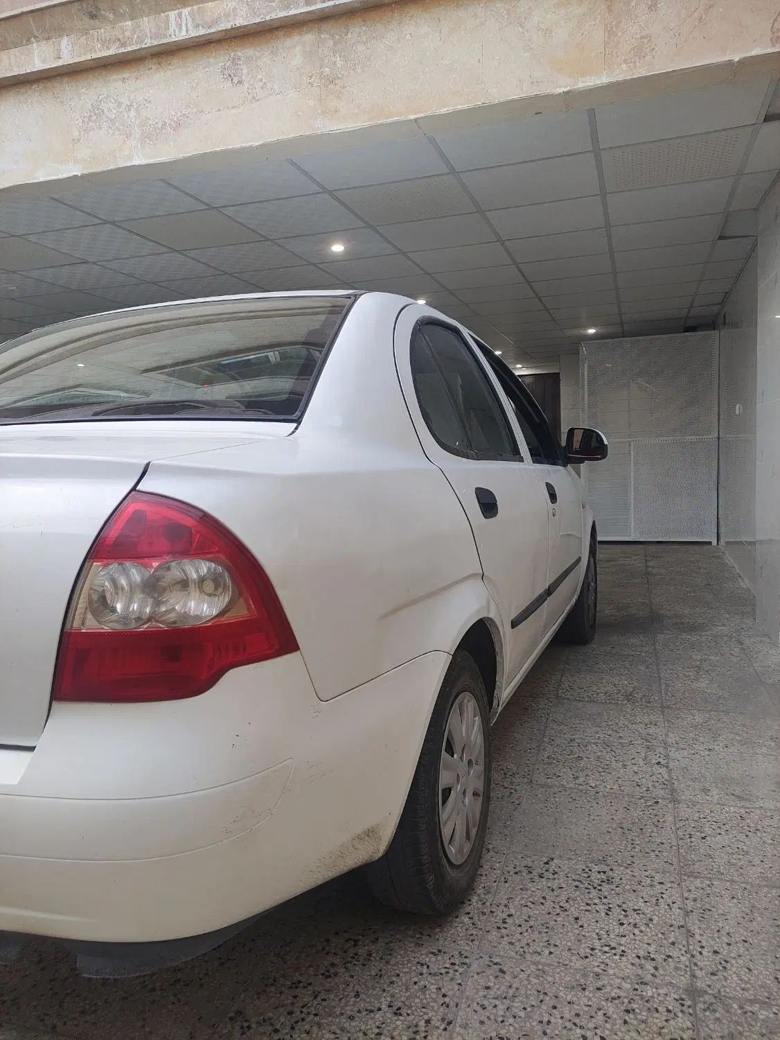 تیبا صندوق دار SX - 1397