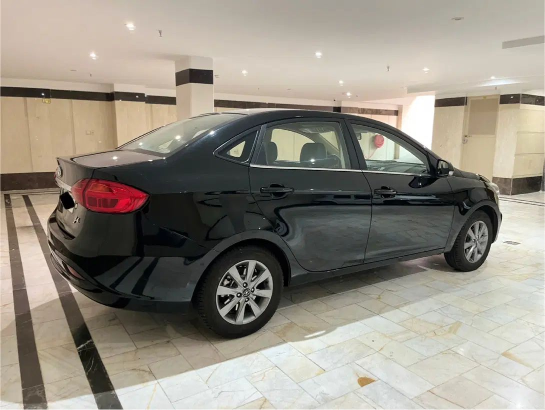 جک J4 اتوماتیک ساده - 1402