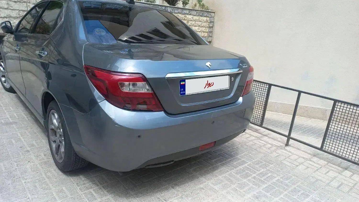 دنا پلاس توربو اتوماتیک - 1401