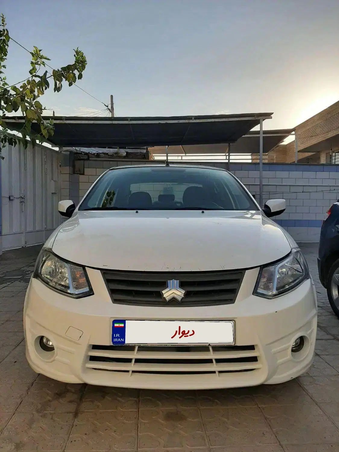 خودرو ساینا، EX آگهی ann_19920828