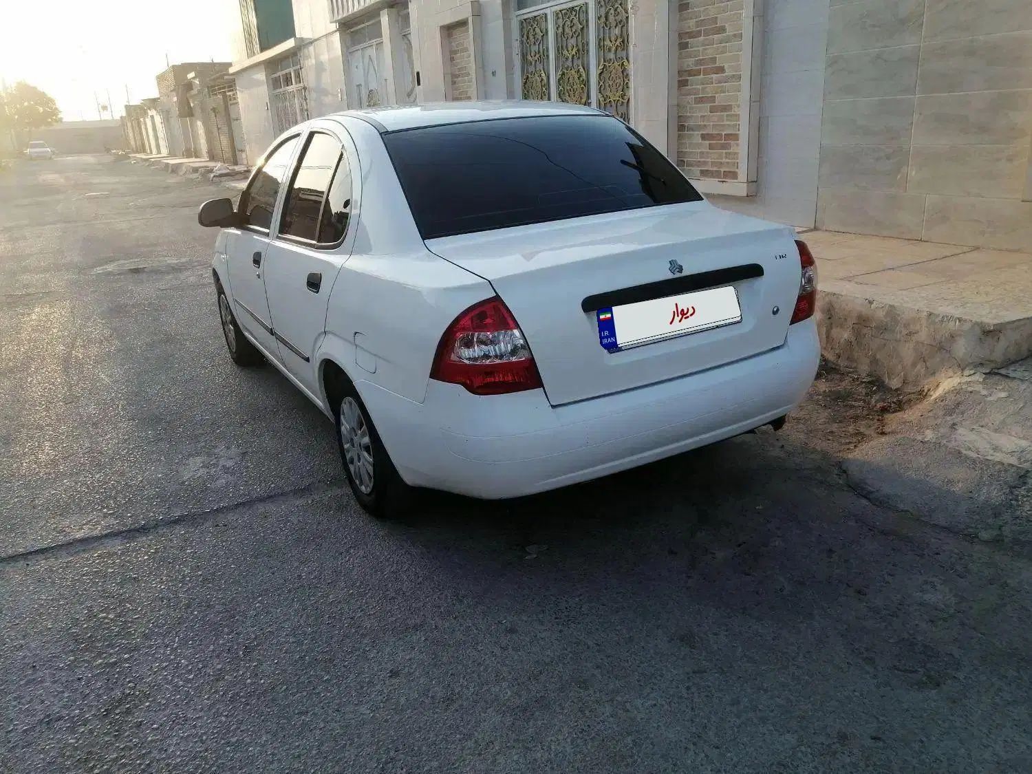 تیبا صندوق دار SX - 1399