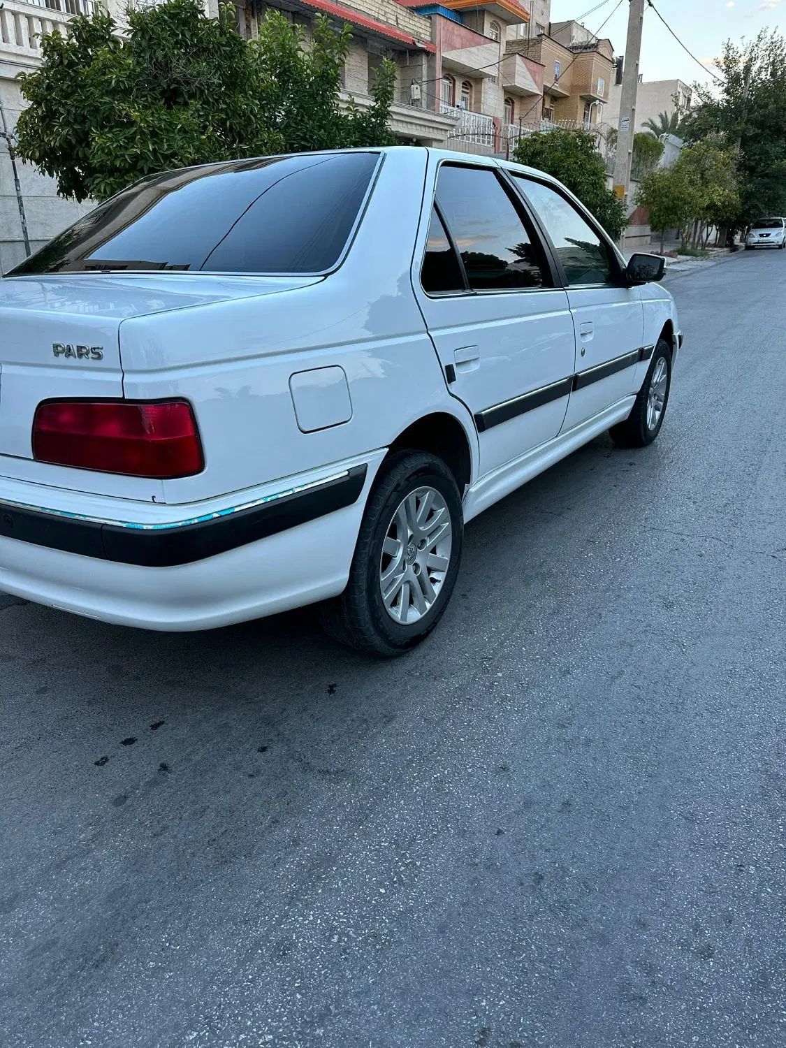 پژو پارس XU7P - 1401