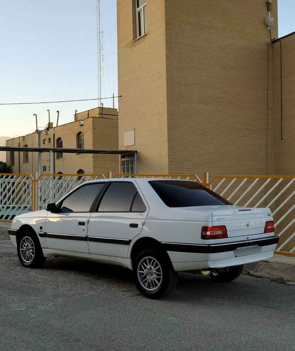 پژو 405 SLX بنزینی TU5 - 1397