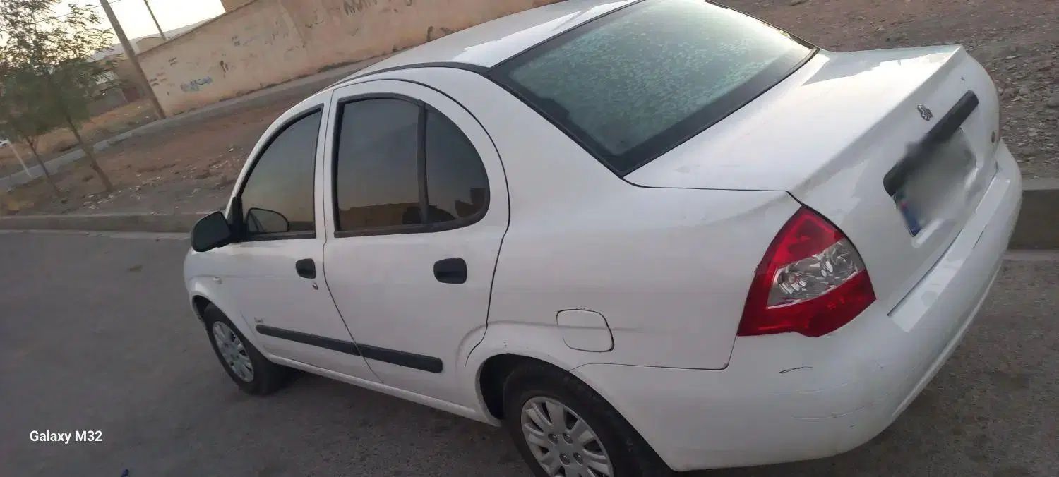 تیبا صندوق دار SX - 1392
