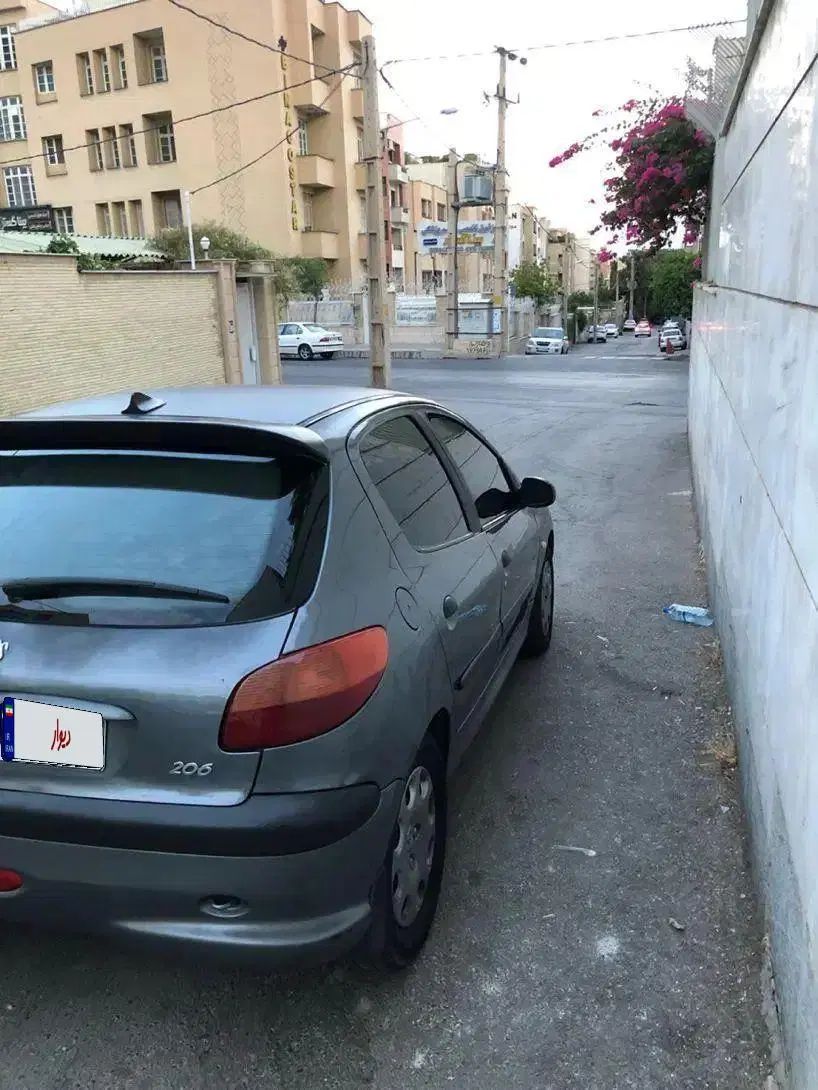 پژو 206 تیپ 5 - 1385