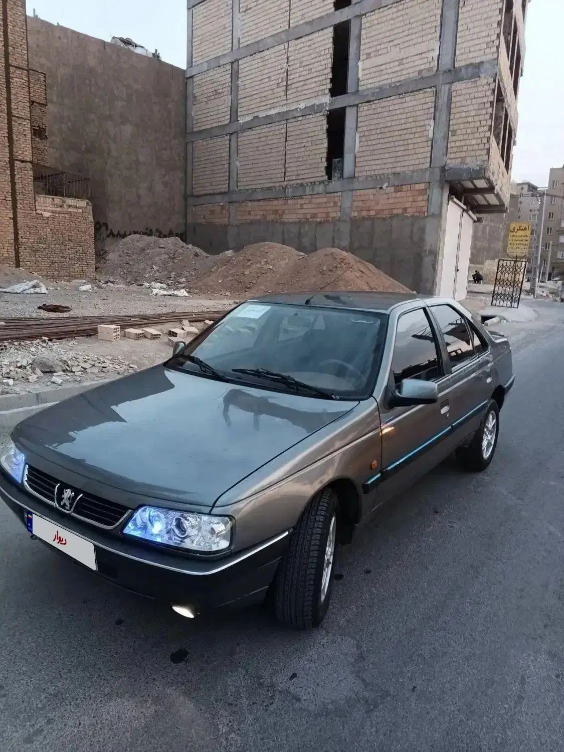 پژو 405 SLX بنزینی  XU7 - 1389