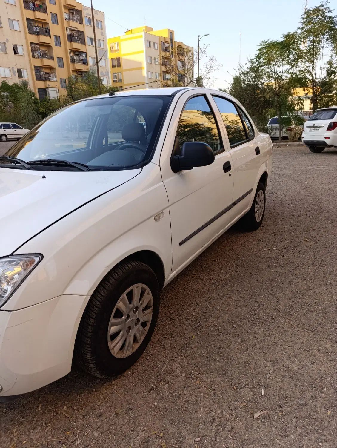 تیبا صندوق دار EX - 1395