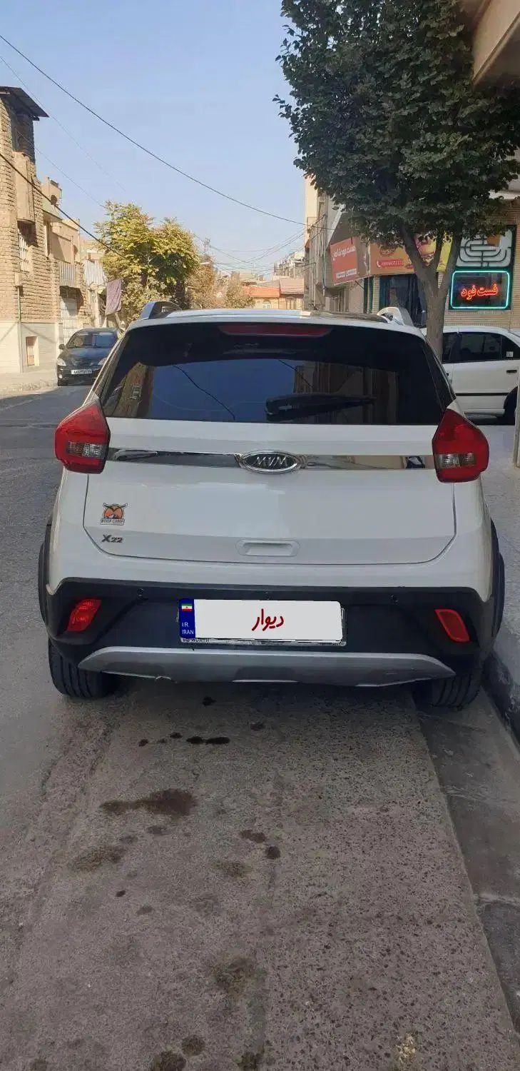خودرو ام وی ام، X22 آگهی ann_19921894