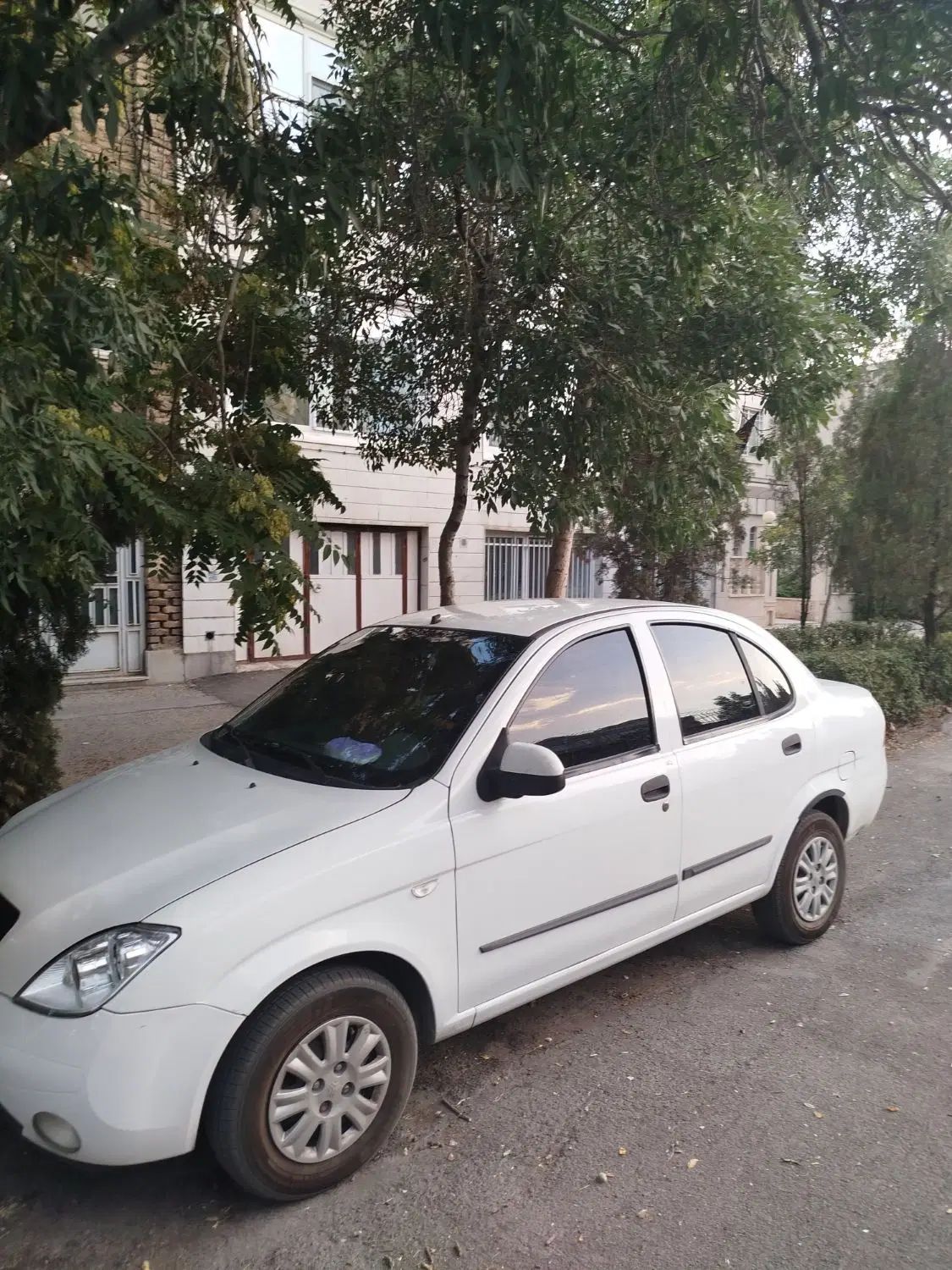تیبا صندوق دار SX - 1399