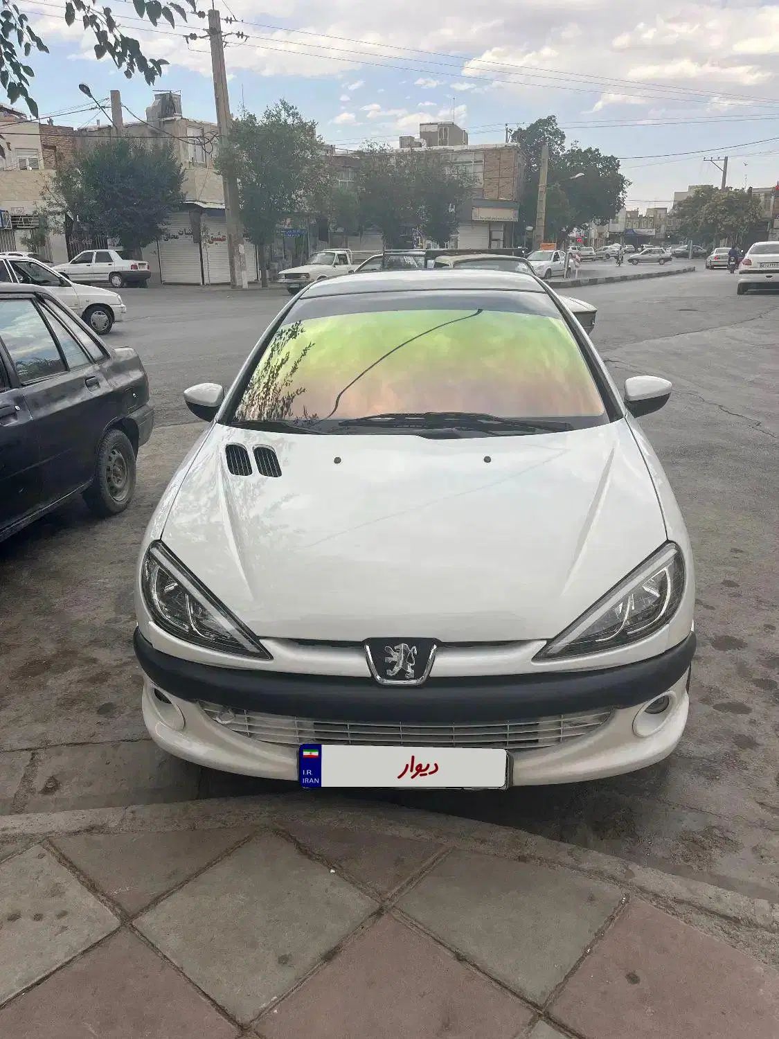 خودرو پژو، ۲۰۶ صندوق دار آگهی ann_19921937