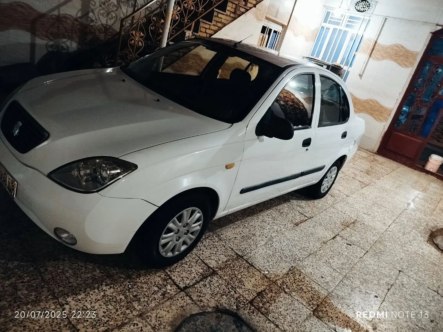 تیبا صندوق دار SX - 1393