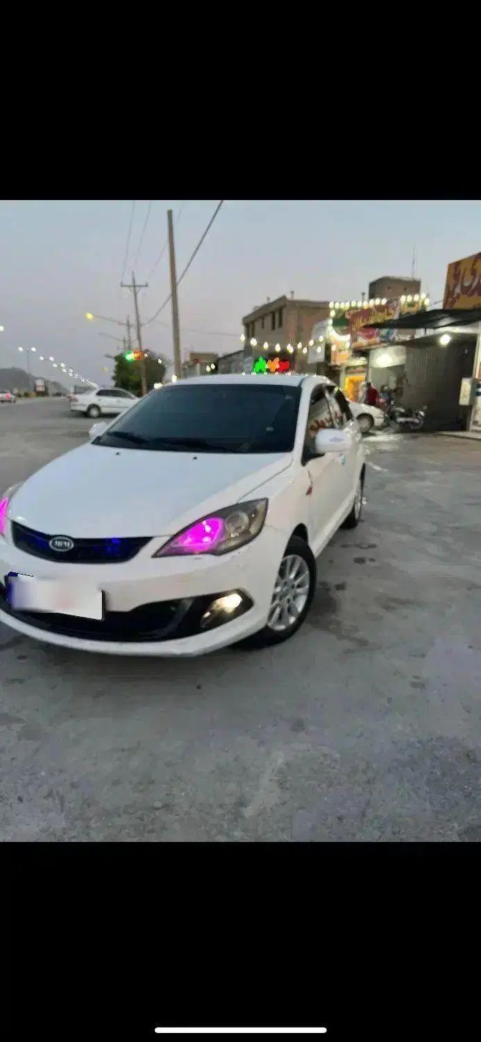 خودرو ام وی ام، 315 صندوقدار آگهی ann_19922324