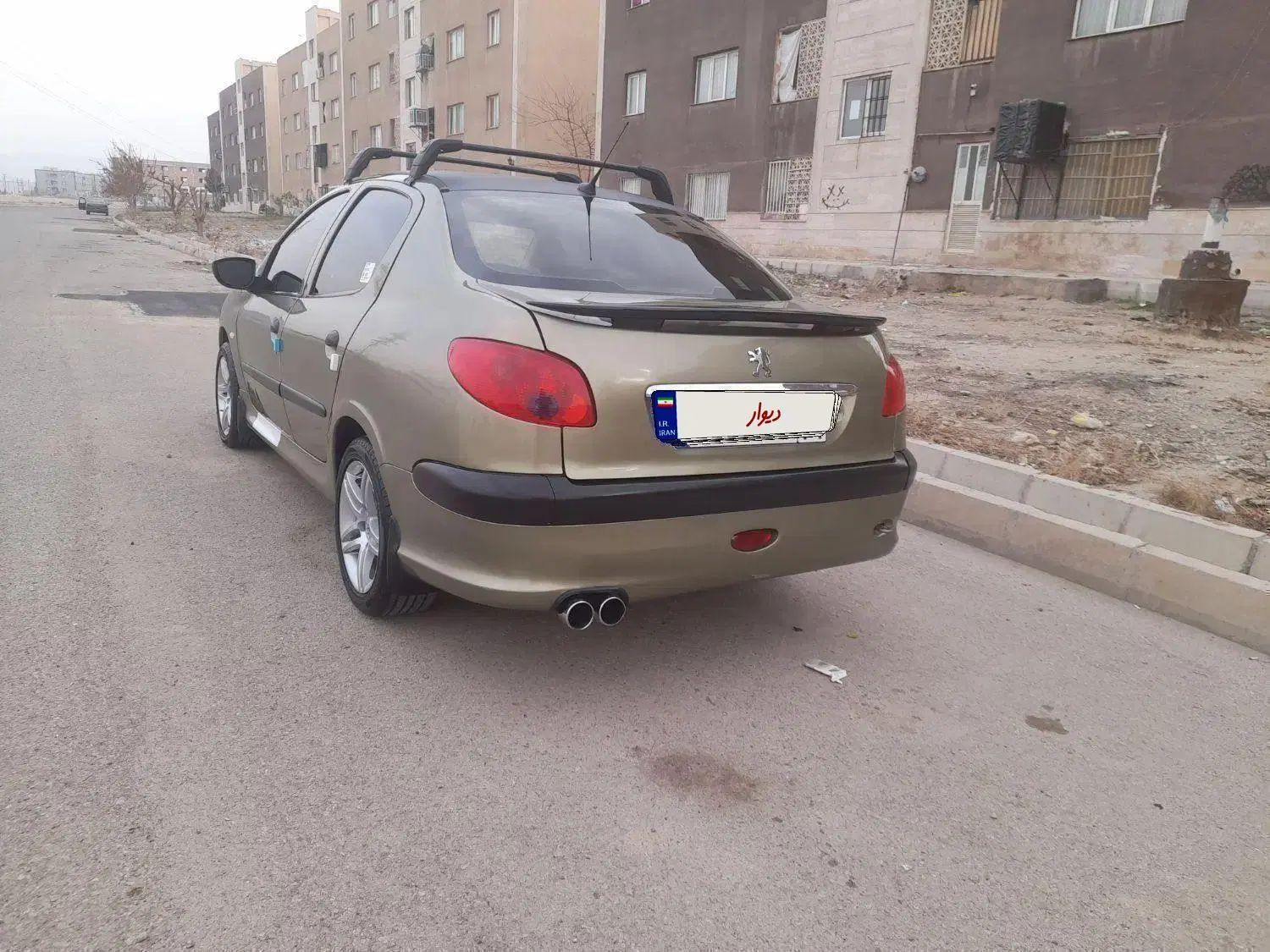 پژو ۲۰۶ صندوق دار v8 - 1385
