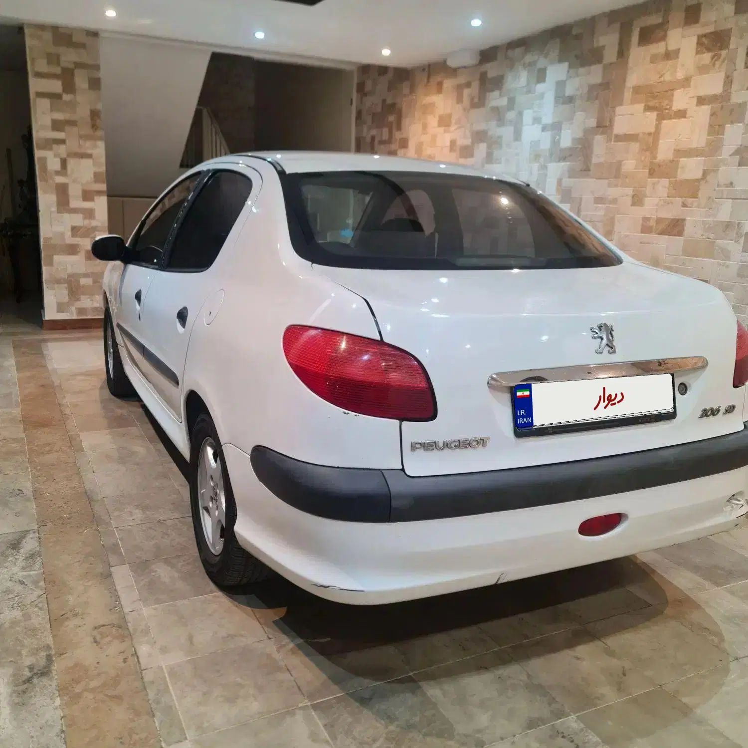 پژو ۲۰۶ صندوق دار v2 - 1389