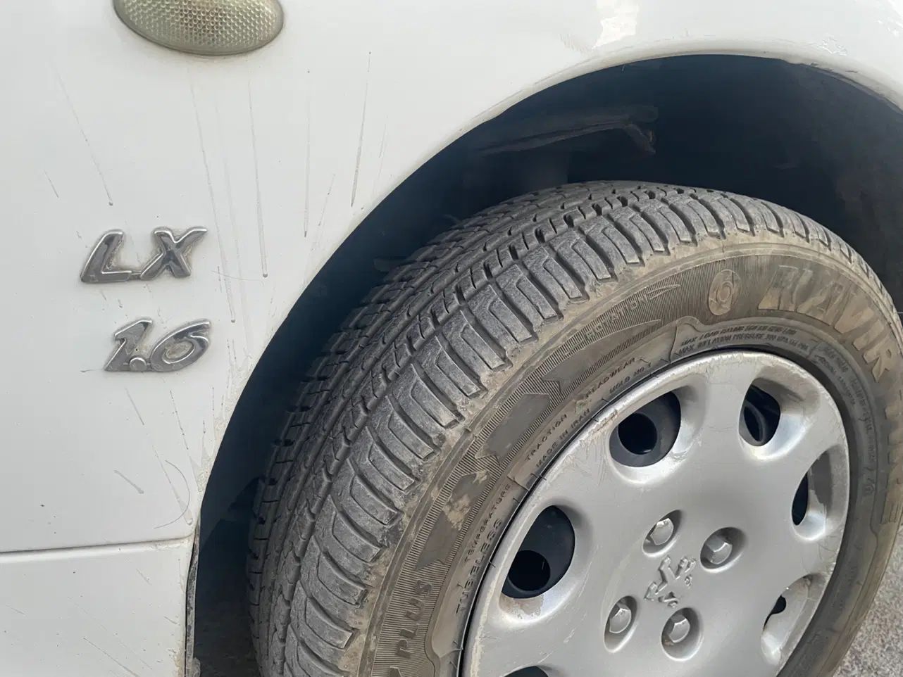 پژو ۲۰۶ صندوق دار v8 - 1390