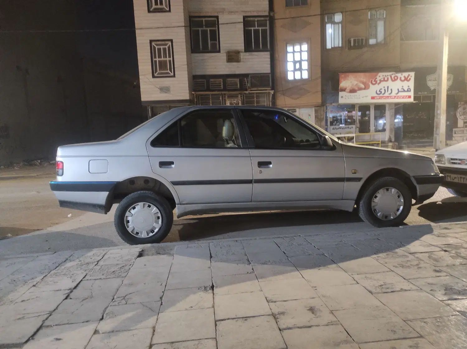 خودرو پژو، 405 آگهی ann_19922558