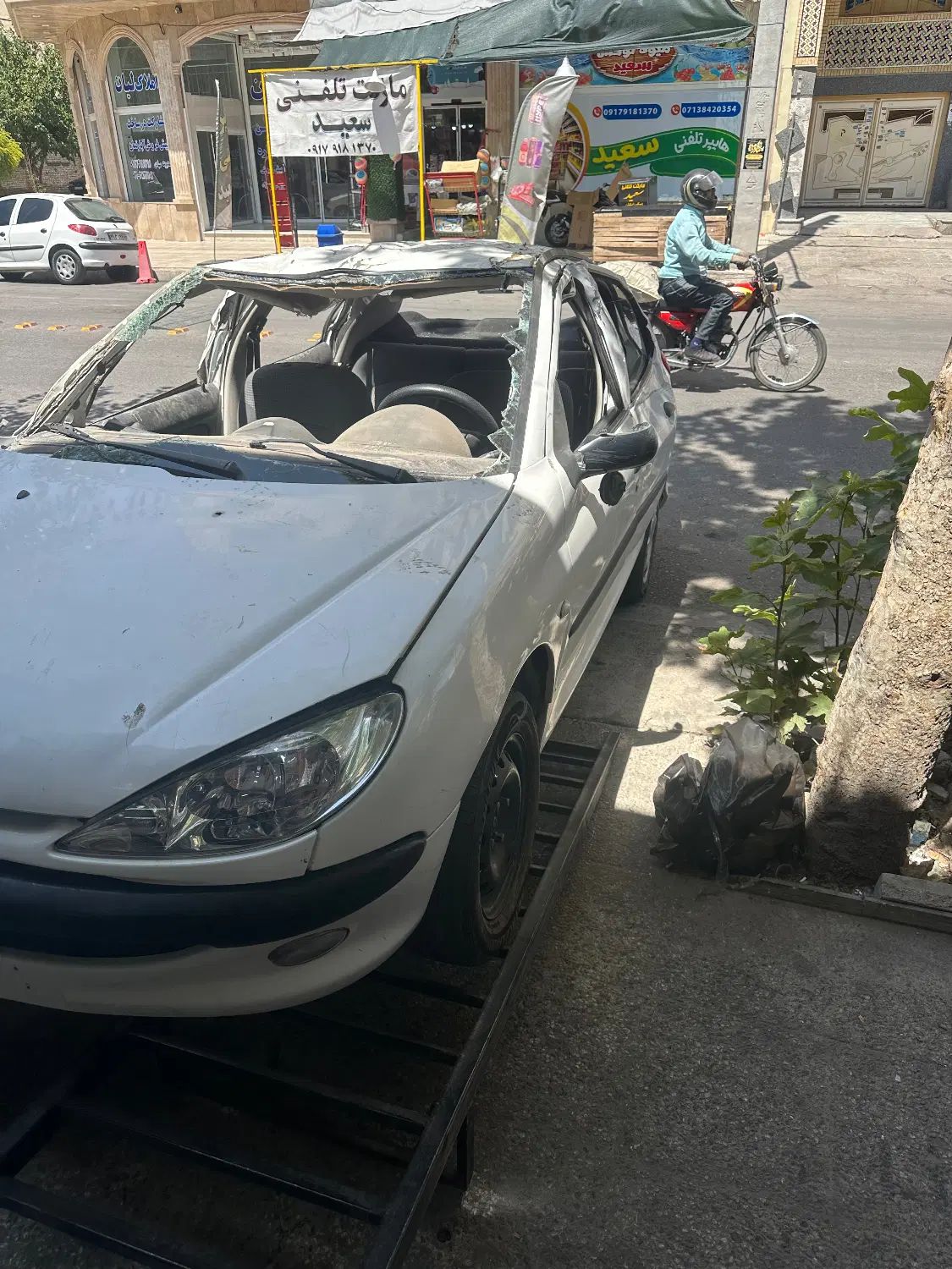 پژو ۲۰۶ صندوق دار v8 - 1395