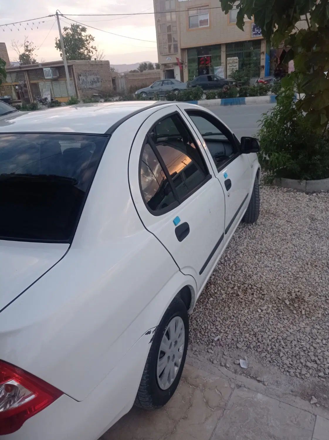 تیبا صندوق دار SX - 1398