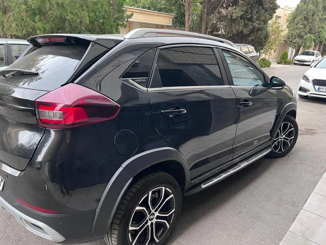 ام وی ام X22 پرو اتوماتیک IE - 1401