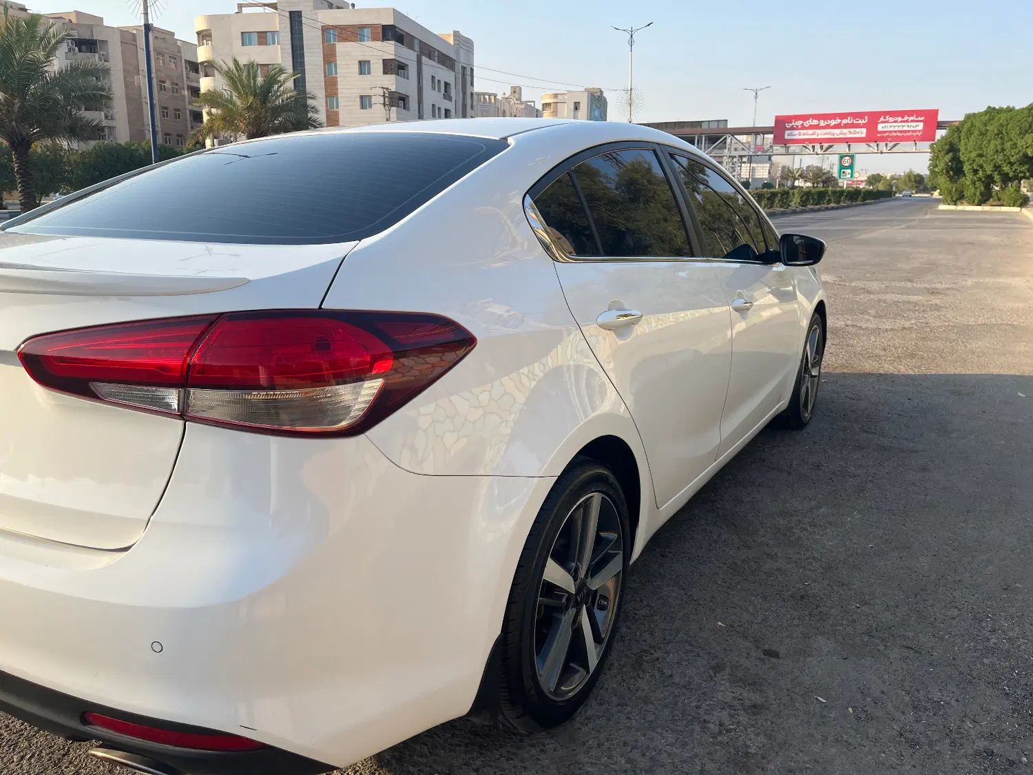 کیا سراتو 2.0 لیتر اتوماتیک GT لاین - 2017