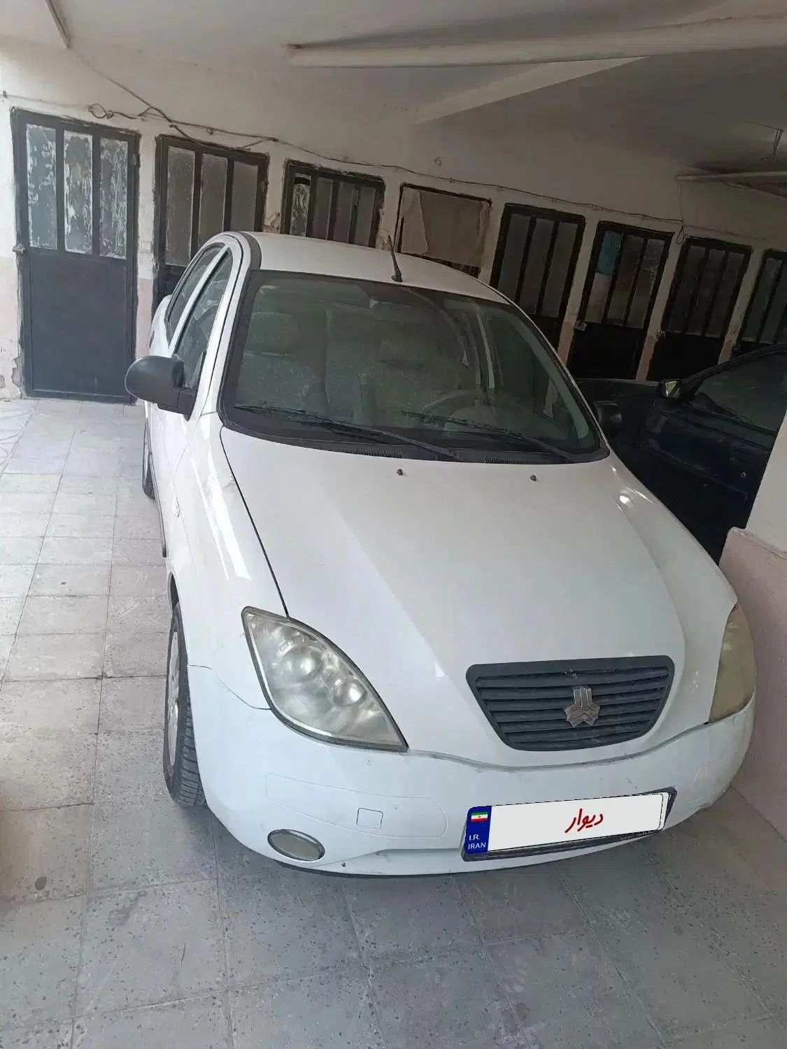 تیبا صندوق دار EX - 1395
