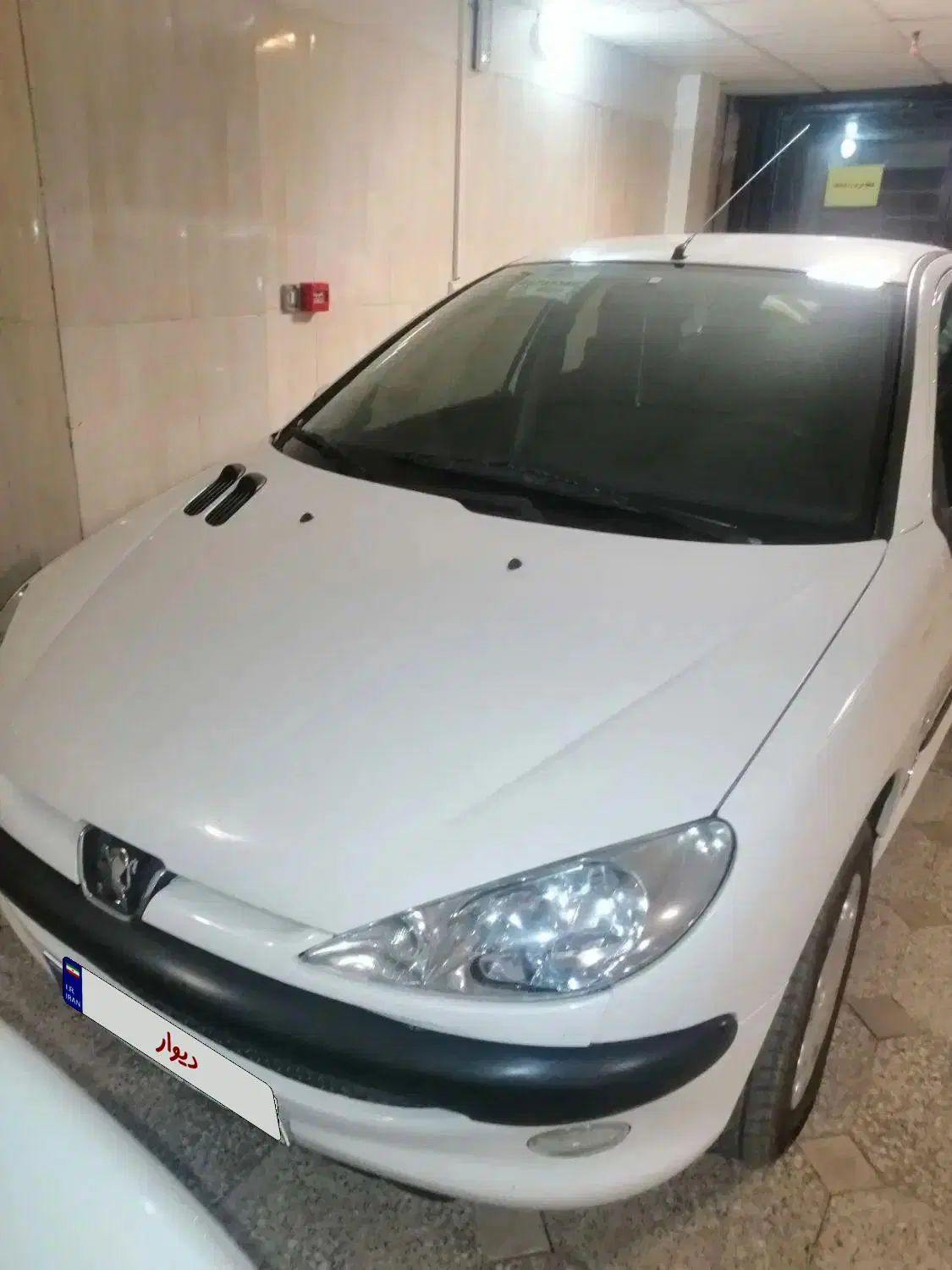 پژو ۲۰۶ صندوق دار v8 - 1399