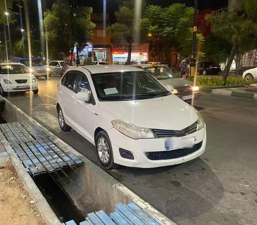 ام وی ام 315 هاچ بک ساده دنده ای - 1391