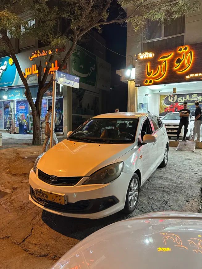 ام وی ام 315 هاچ بک اسپرت لاکچری - 1394