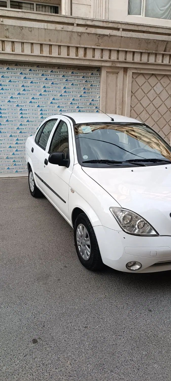 تیبا صندوق دار SX - 1400