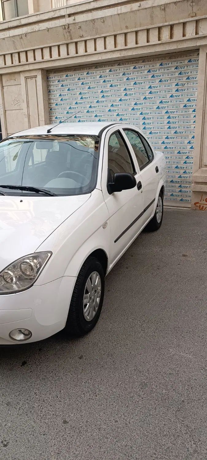 تیبا صندوق دار SX - 1400