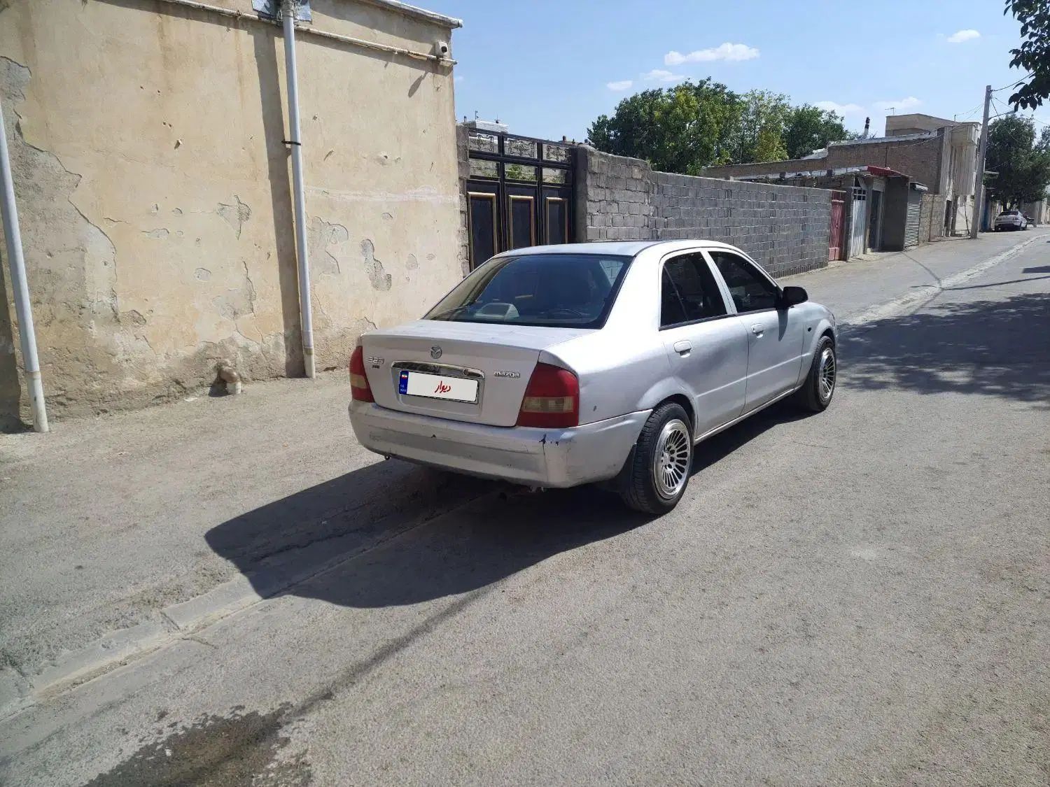 مزدا 323 دنده ای - 1383