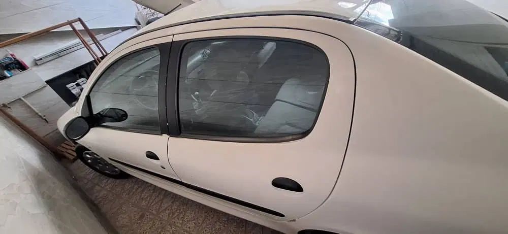 پژو ۲۰۶ صندوق دار v20 - 1389