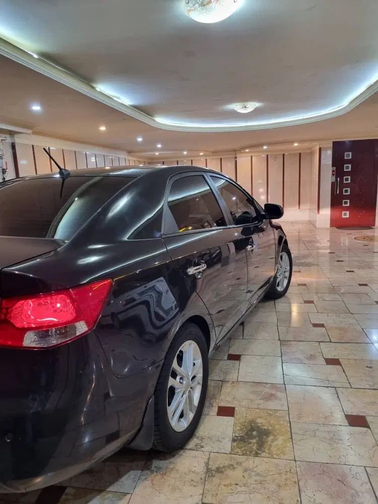 کیا سراتو 2.0 لیتر اتوماتیک GT لاین - 2017