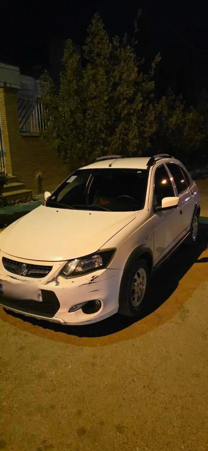 خودرو کوییک، معمولی آگهی ann_19924089