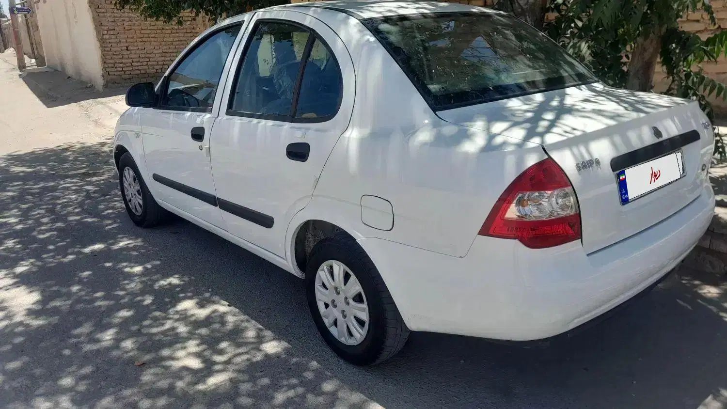 تیبا صندوق دار SX - 1395