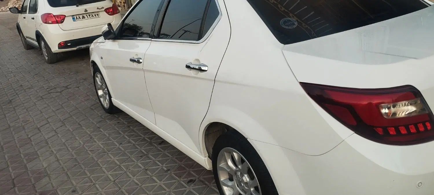 دنا پلاس توربو اتوماتیک - 1403
