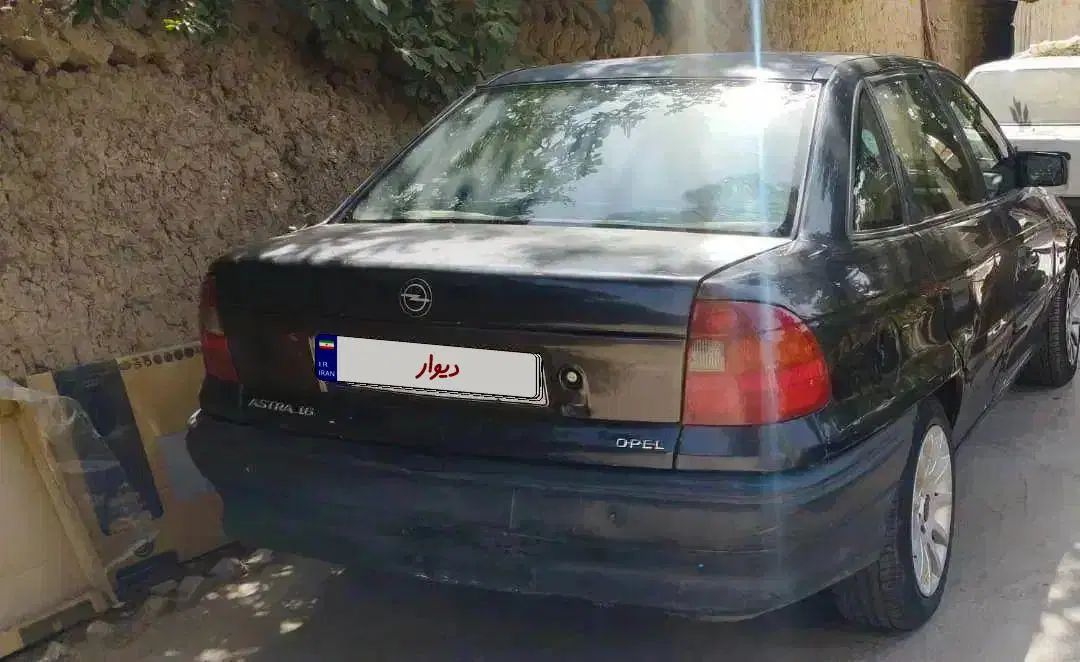 اپل آسترا 1400 شرکتی J - 1994