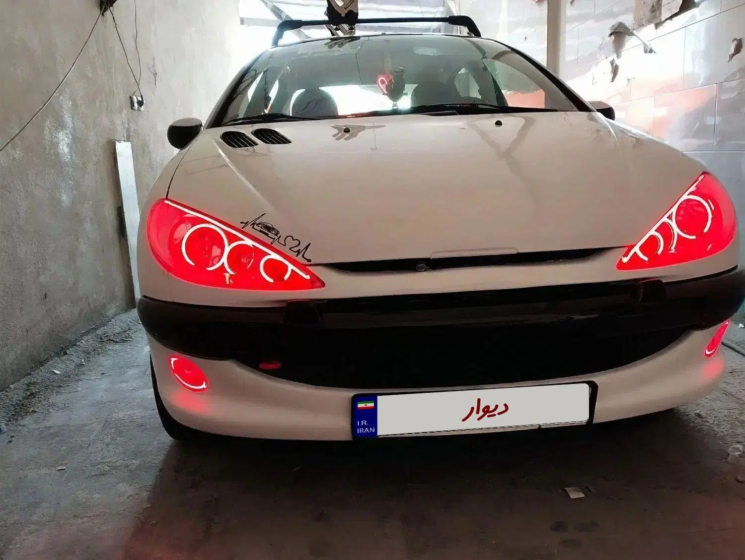 پژو ۲۰۶ صندوق دار v8 - 1396