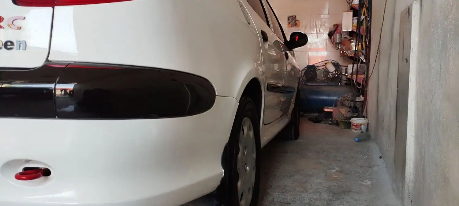 پژو ۲۰۶ صندوق دار v8 - 1396